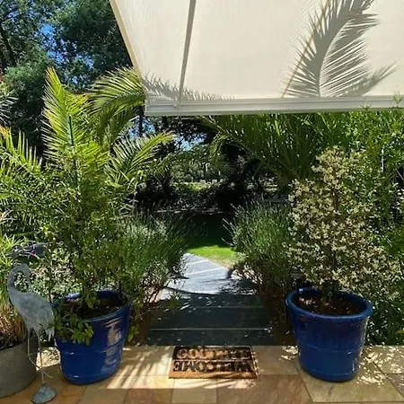 Ferienhaus Armel : Maison Arboree Pres Du Golfe